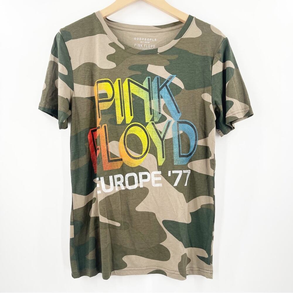 NEW ODD PEOPLE CLOTHING T-Shirt Size Small Camouflage Boho NWOT Pink Floyd Rock